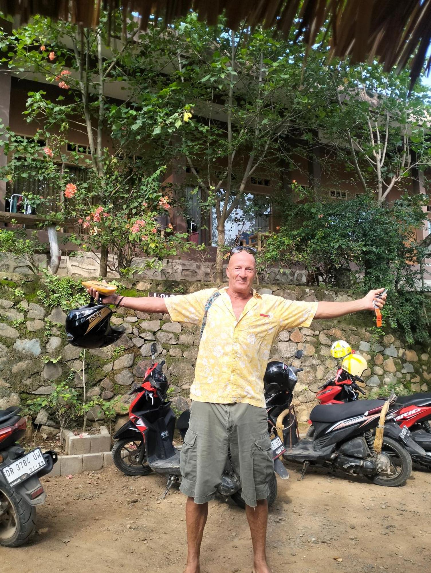 Fullmoon Homestay Kuta  Εξωτερικό φωτογραφία