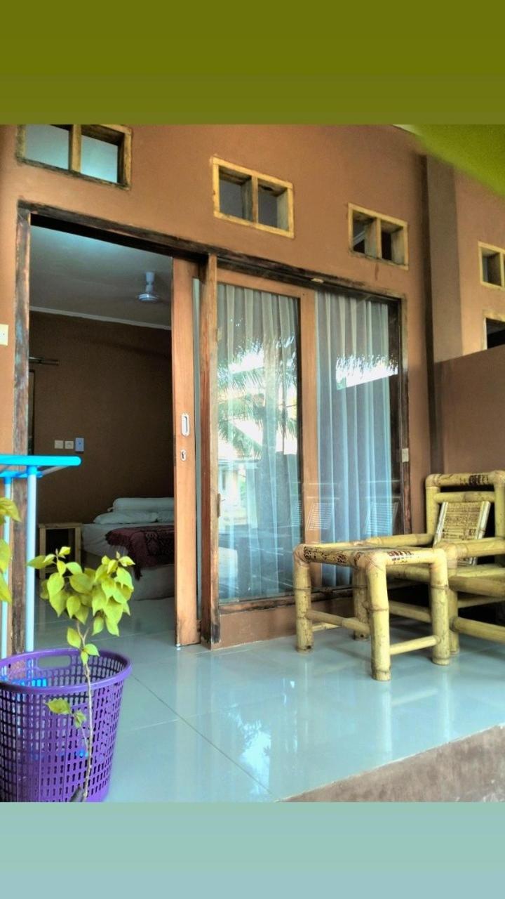Fullmoon Homestay Kuta  Εξωτερικό φωτογραφία