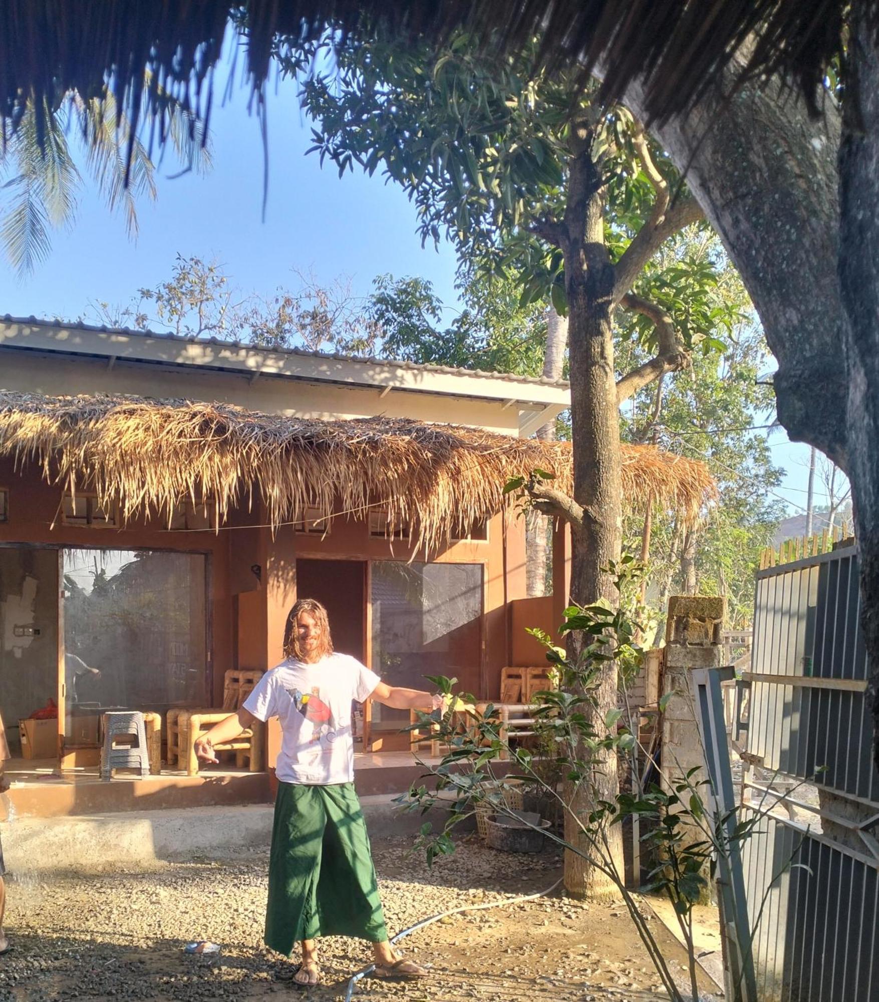 Fullmoon Homestay Kuta  Εξωτερικό φωτογραφία