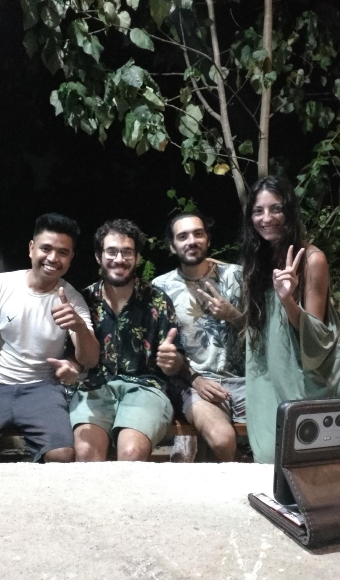 Fullmoon Homestay Kuta  Εξωτερικό φωτογραφία