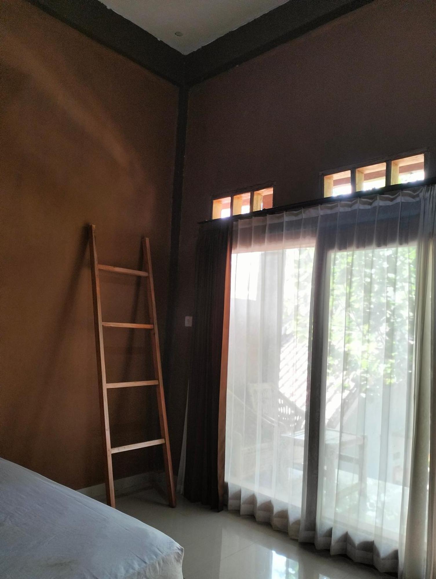 Fullmoon Homestay Kuta  Εξωτερικό φωτογραφία