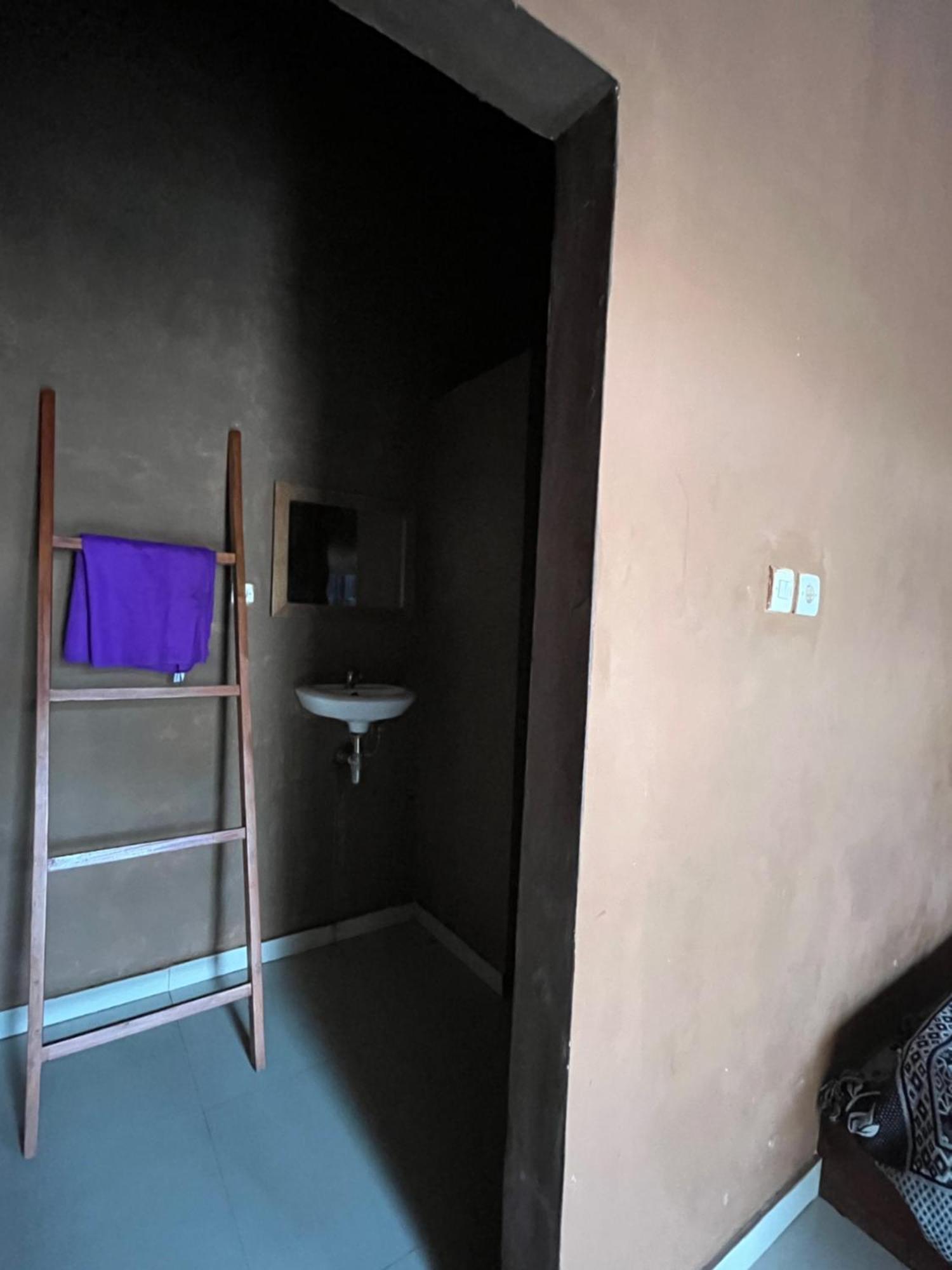 Fullmoon Homestay Kuta  Εξωτερικό φωτογραφία