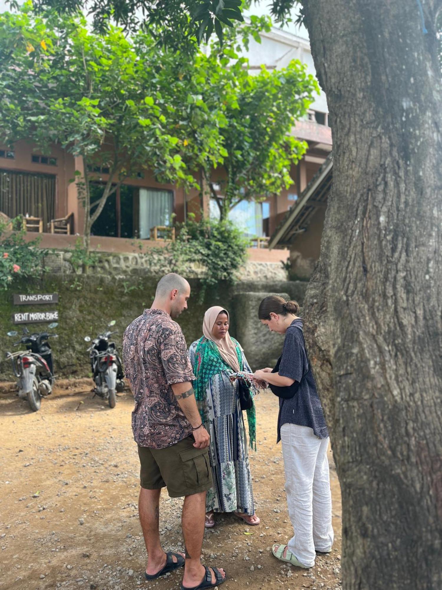 Fullmoon Homestay Kuta  Εξωτερικό φωτογραφία